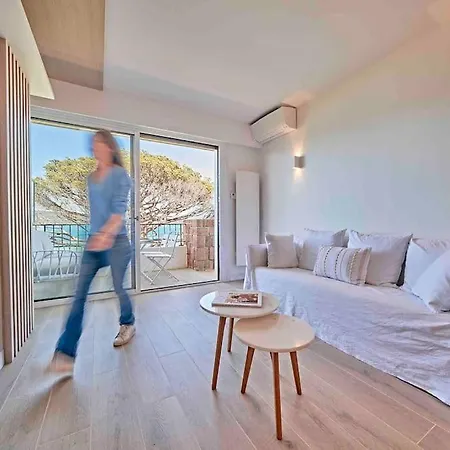 By The - Beautiful 2 Bedrooms - - Sea View - Garage