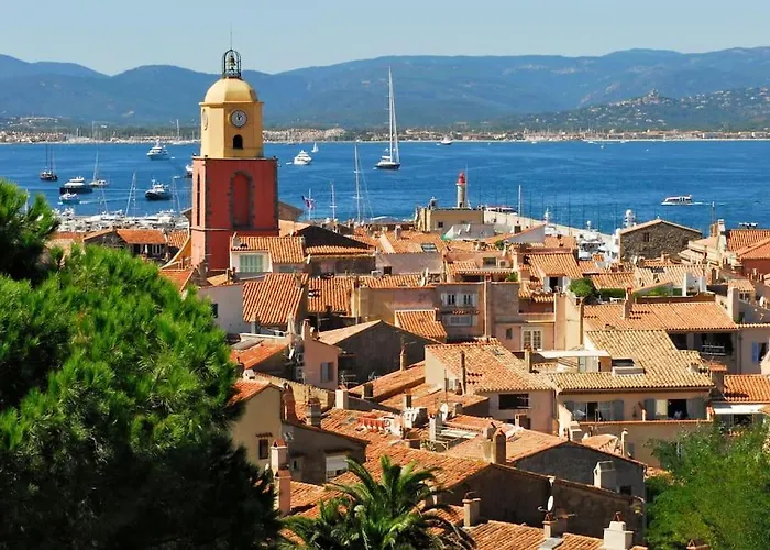 By The - Beautiful 2 Bedrooms - - Sea View - Garage * Saint-Tropez