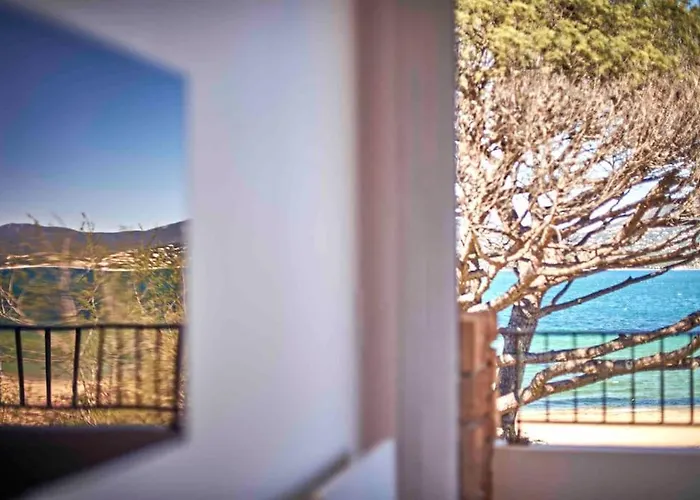 By The - Beautiful 2 Bedrooms - - Sea View - Garage