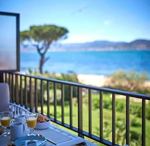 Apartment By The - Beautiful 2 Bedrooms - - Sea View - Garage Saint-Tropez